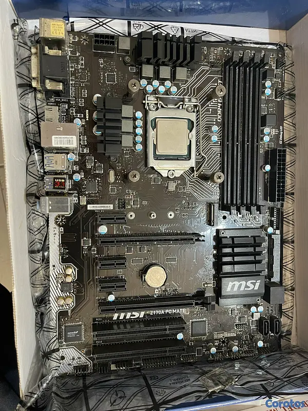 computadoras y laptops - vendo motheboard MSI Z170A con procesador Intel core i7 6700 3.4ghz 3