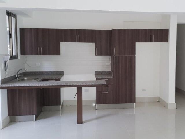 apartamentos - Apartamento en alquiler en Naco 4
