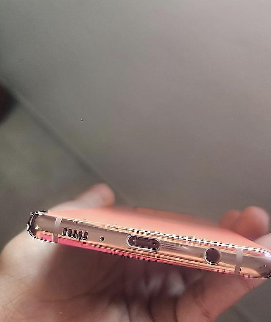 celulares y tabletas - Samsung Galaxy S10+ 4