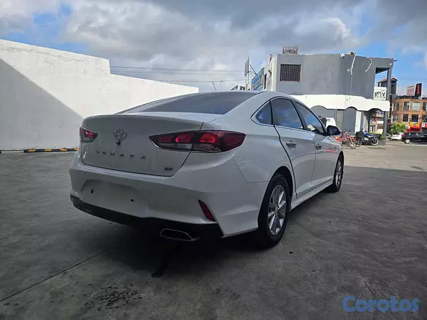 carros - HYUNDAI SONATA NEW RISE 2018 BLANCO GASOLINA 5