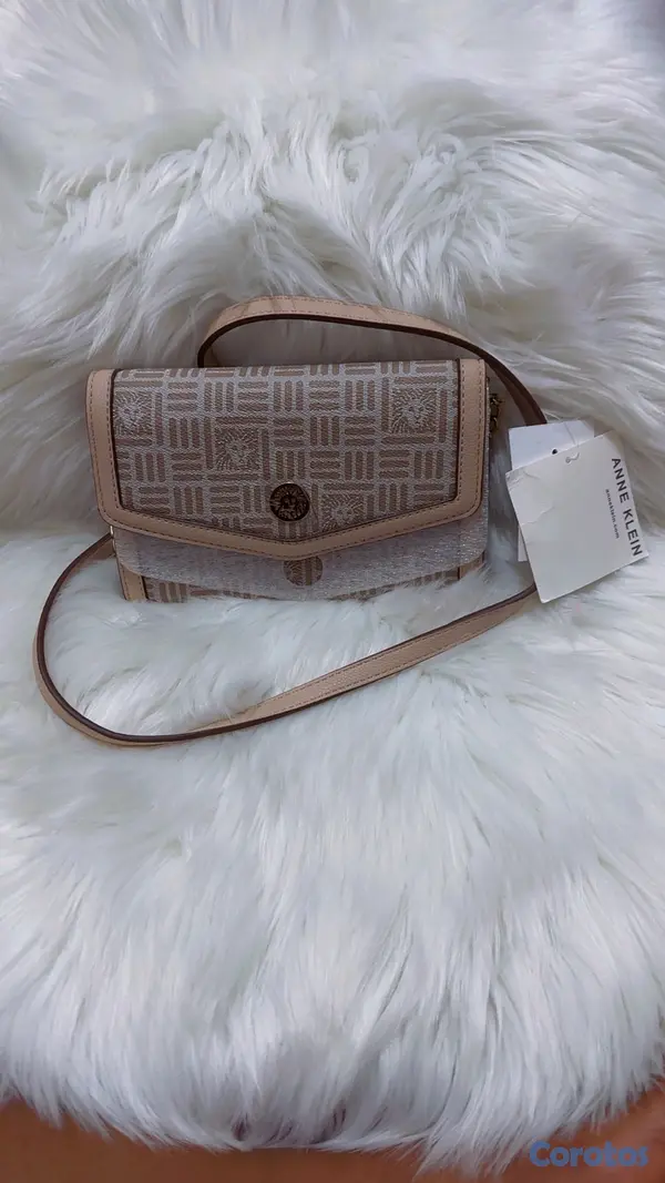 carteras y maletas - Carteras Guess y Anne Klein 2