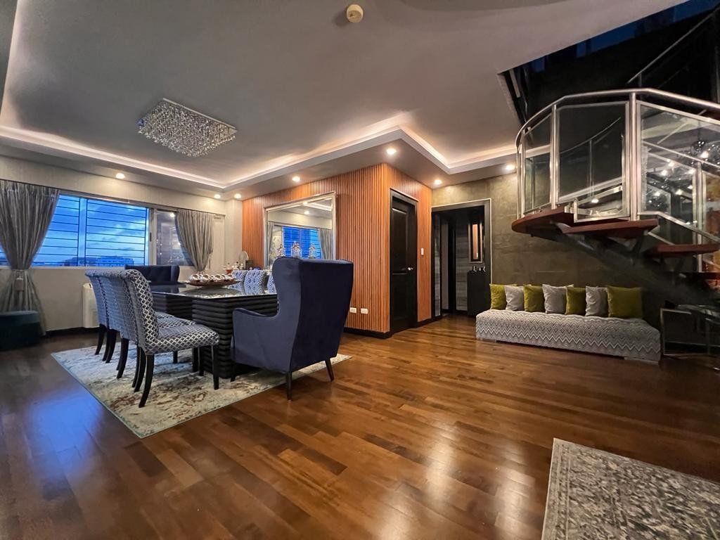apartamentos - Pent-house lujoso amoblado Piantini de Cuatro Habitaciones 