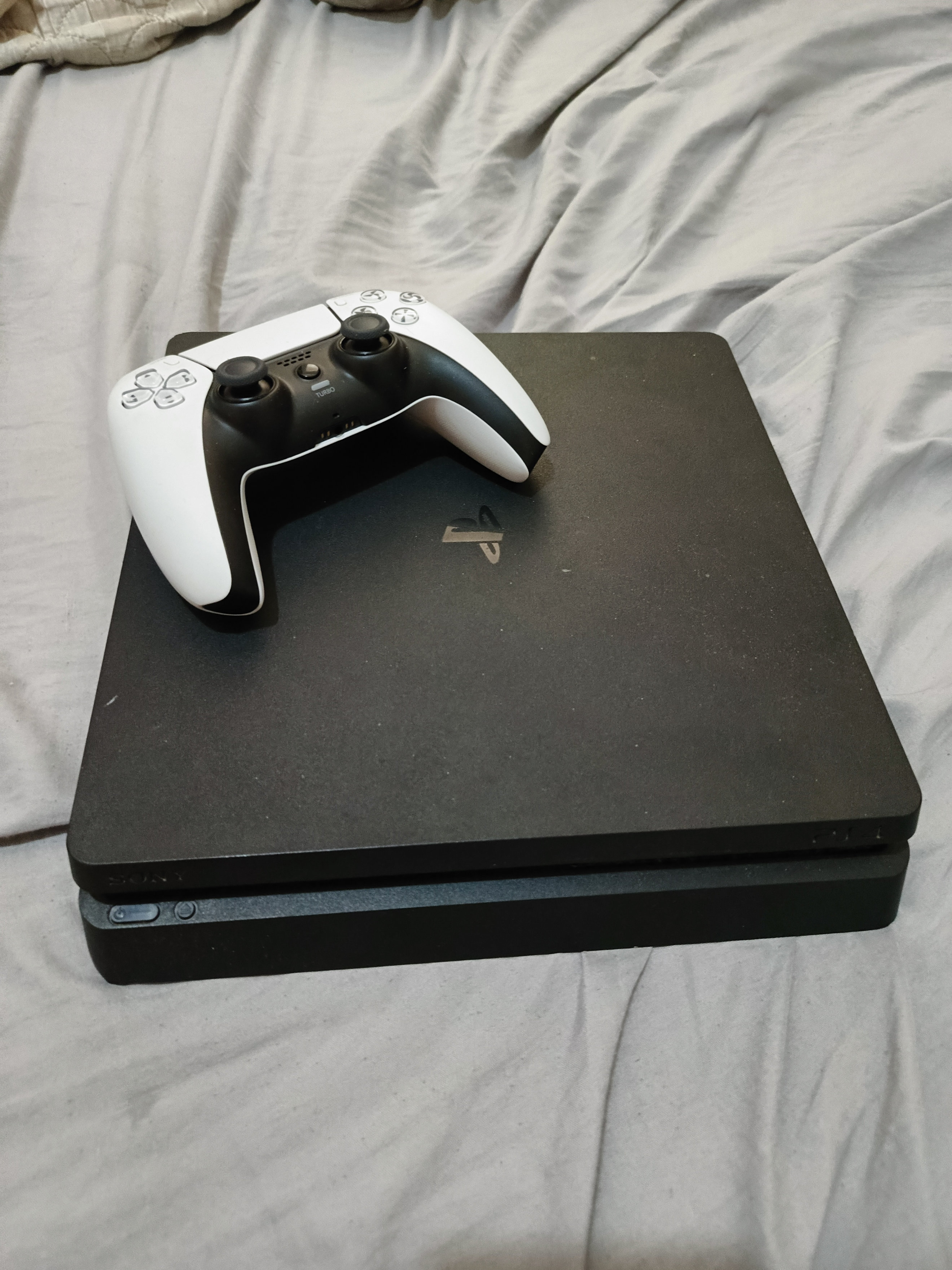 consolas y videojuegos - Playstation 4 Slim 1tb  3