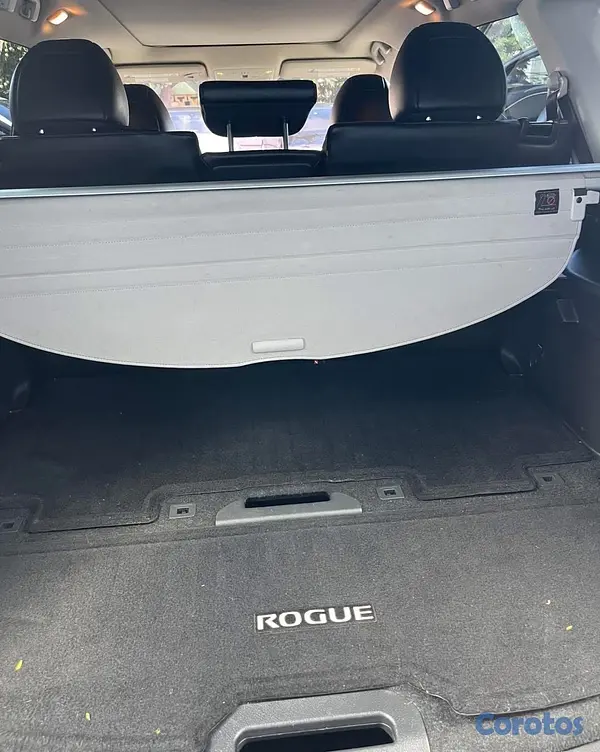 jeepetas y camionetas - NISSAN ROGUE SV AWD 2016
 10