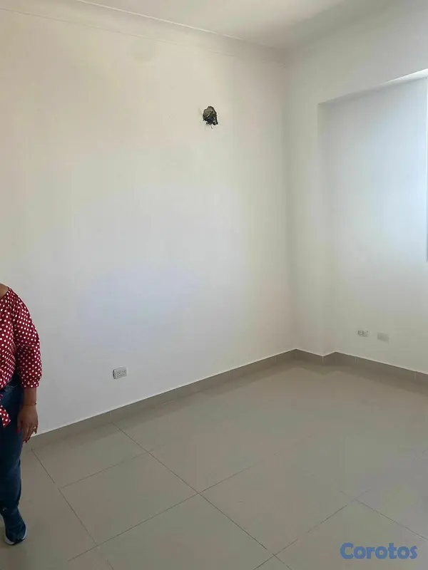apartamentos - Rento apartamento en Naco sin amueblar torre con ascensor planta  6