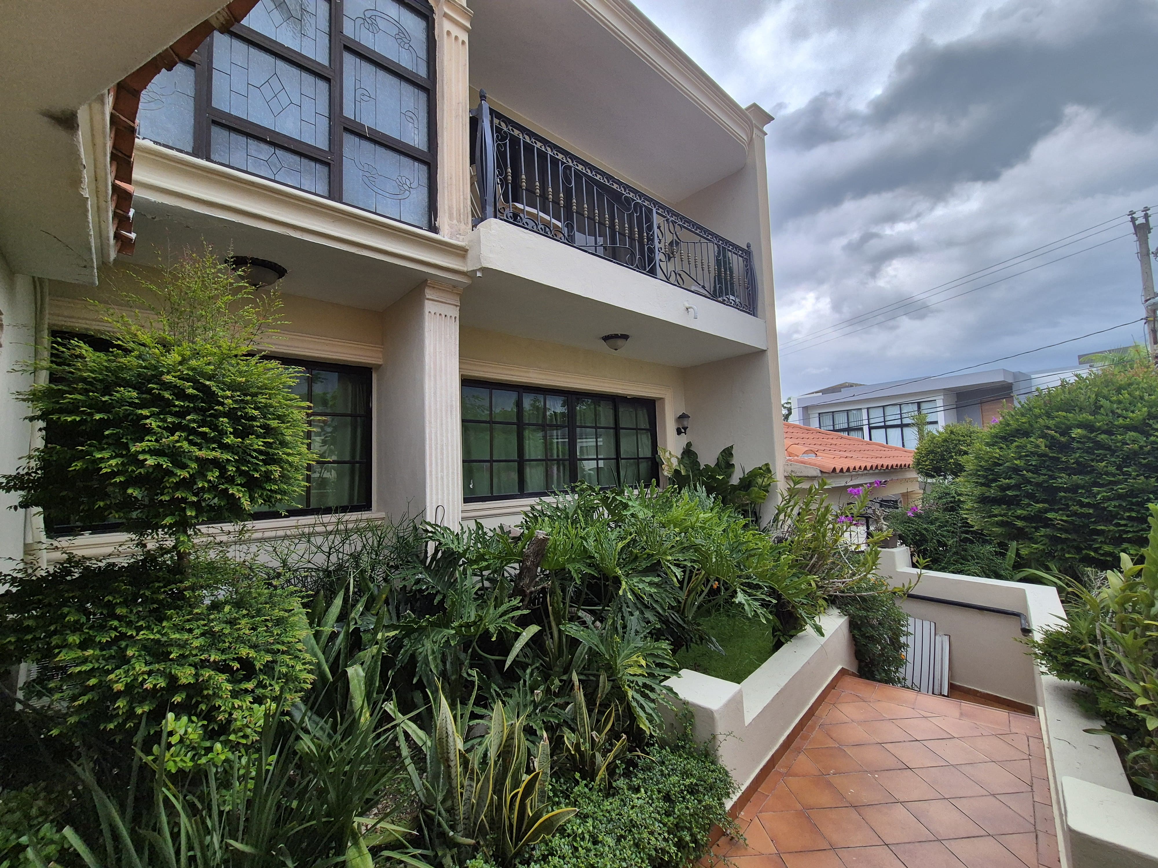 casas - Casa en los Pinos de Arroyo Hondo Viejo de Oferta  6