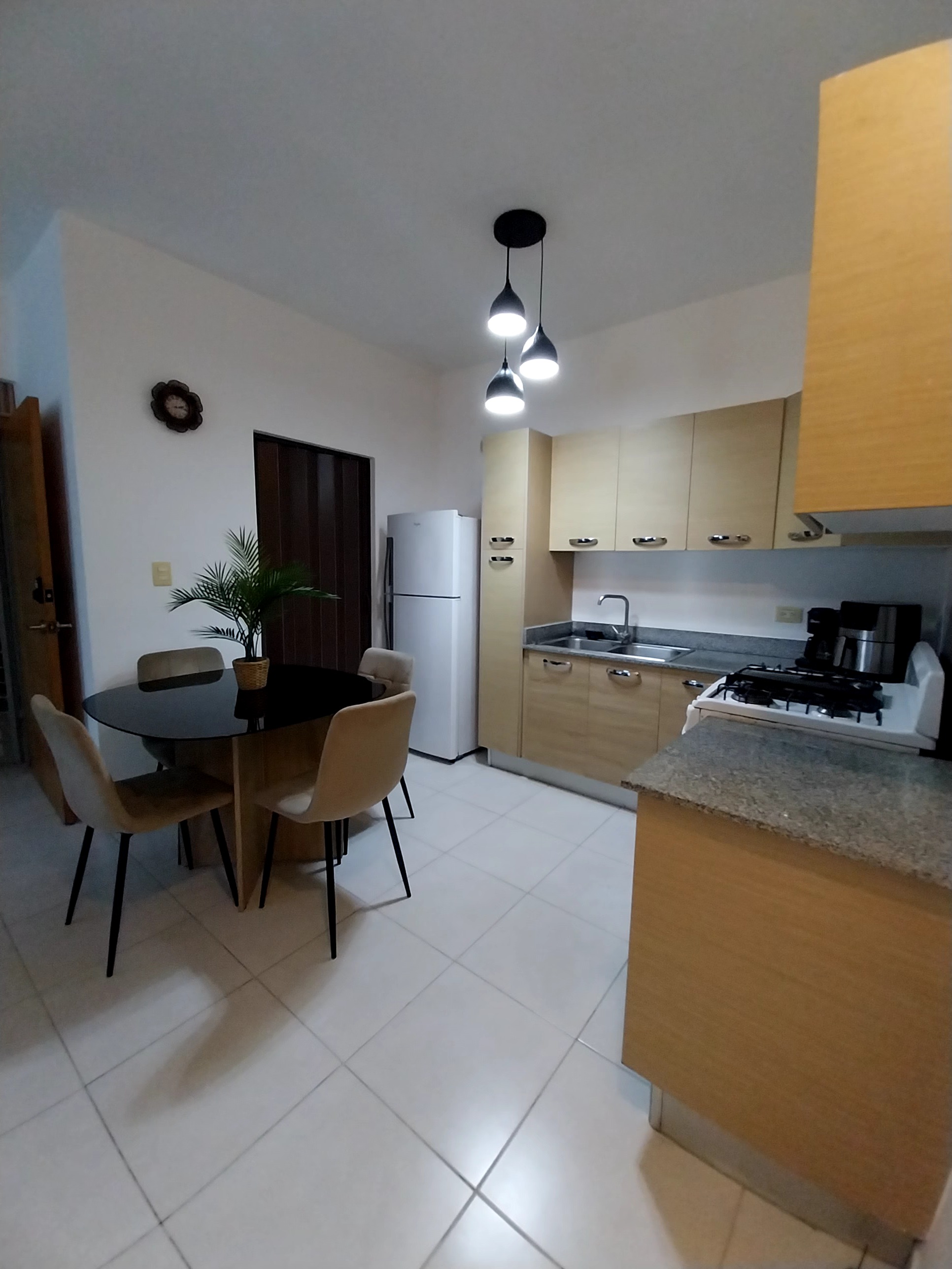 apartamentos - Excelente apartamento amueblado, cerca de Ikea 2