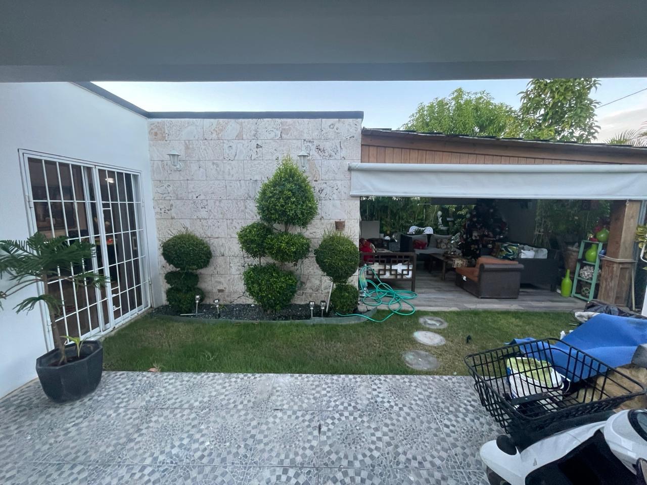 casas - Vendo acogedora residencia en Ciudad del Sol