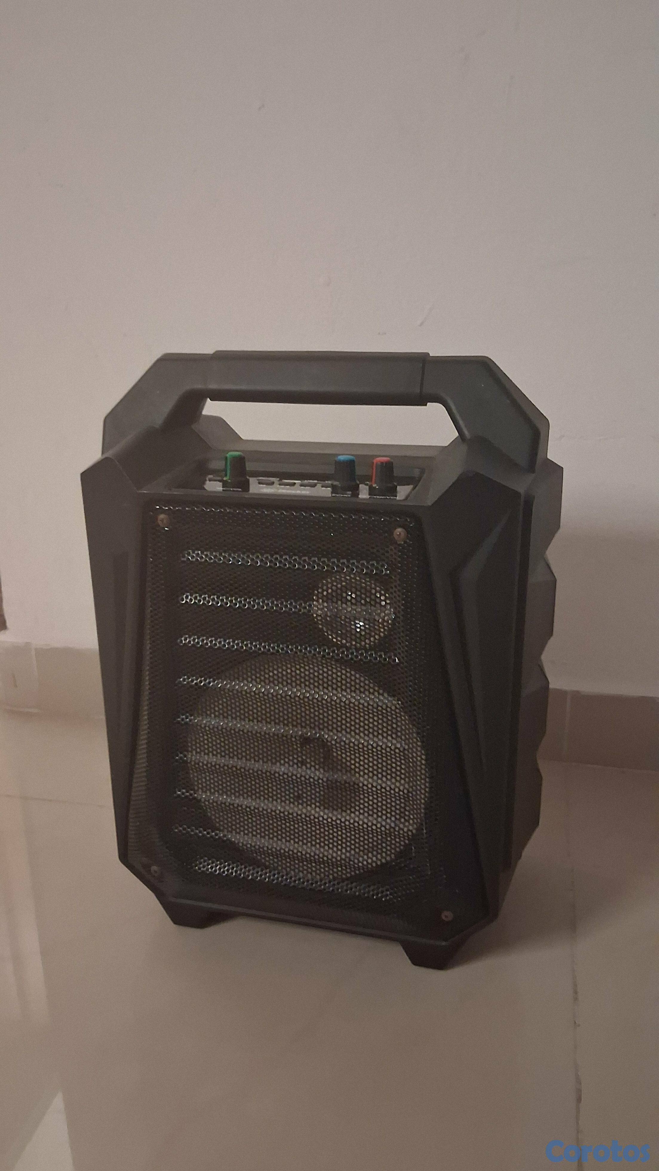 accesorios para electronica - Bocina iRocker modelo RK2018i. 3