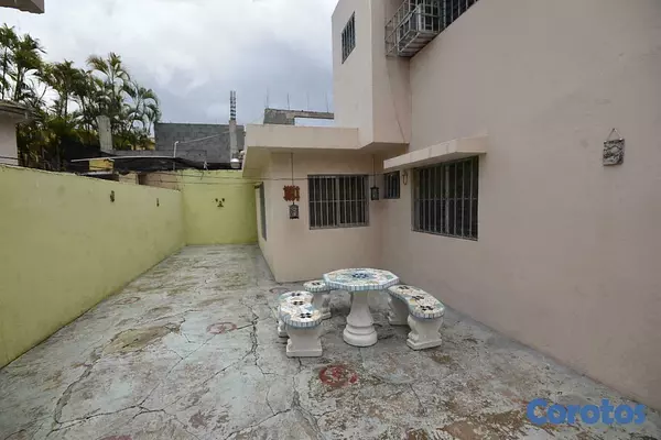 casas - Casa en el milloncito 9