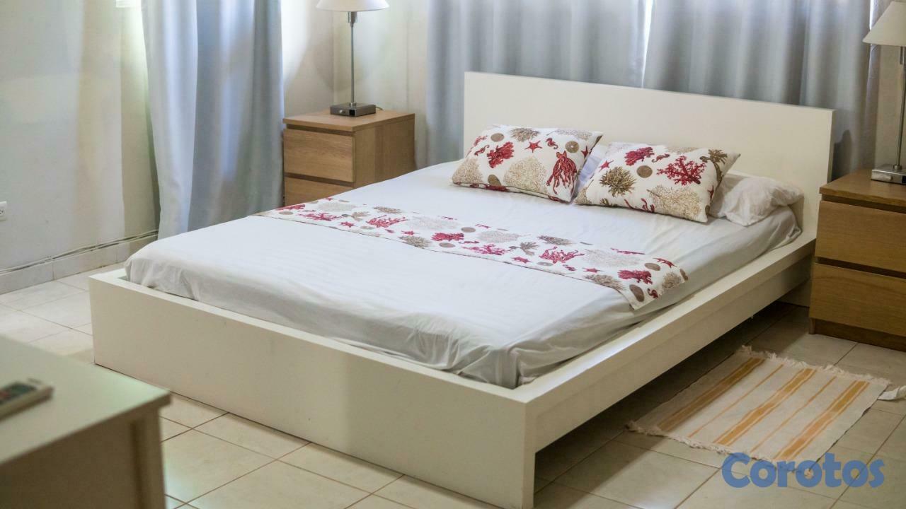 casas vacacionales y villas - EN METRO COUNTRY CLUB VILLA EN VENTA Y ALQUILER, JUAN DOLIO. 2