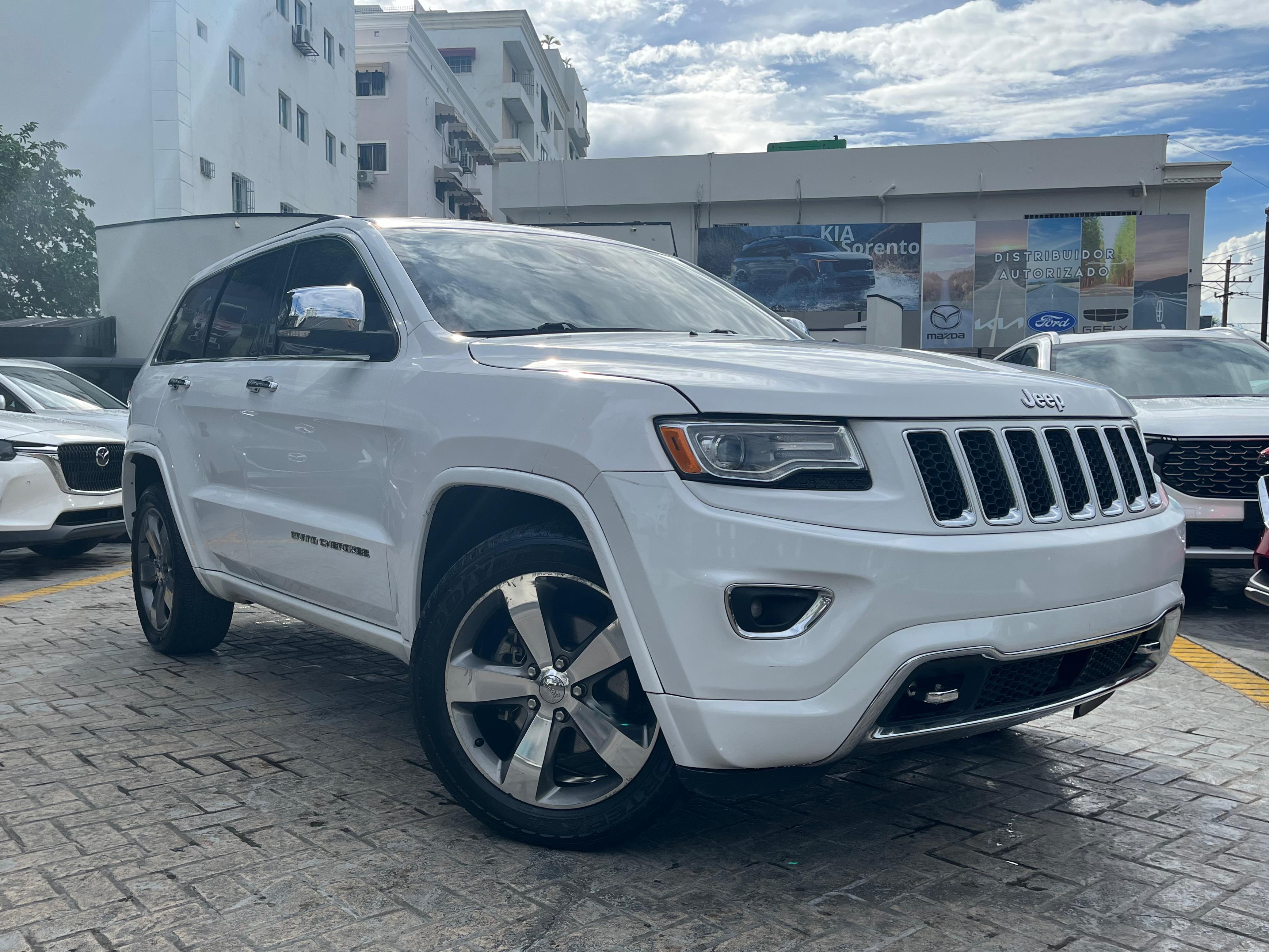jeepetas y camionetas - JEEP GRAND CHEROKEE OVERLAND 2015