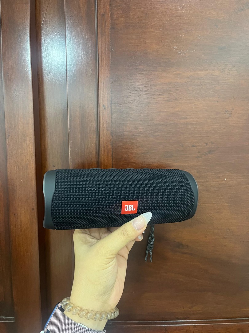 camaras y audio - BOCINA JBL FLIP 5 NEGRA NUEVA-SELLADA  4