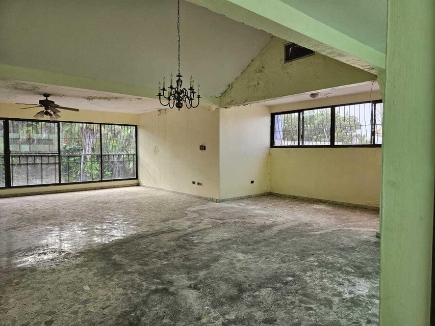 casas - Casa comercial en alquiler ideal para oficinas #24-404 Los Ríos Santo Domingo 7