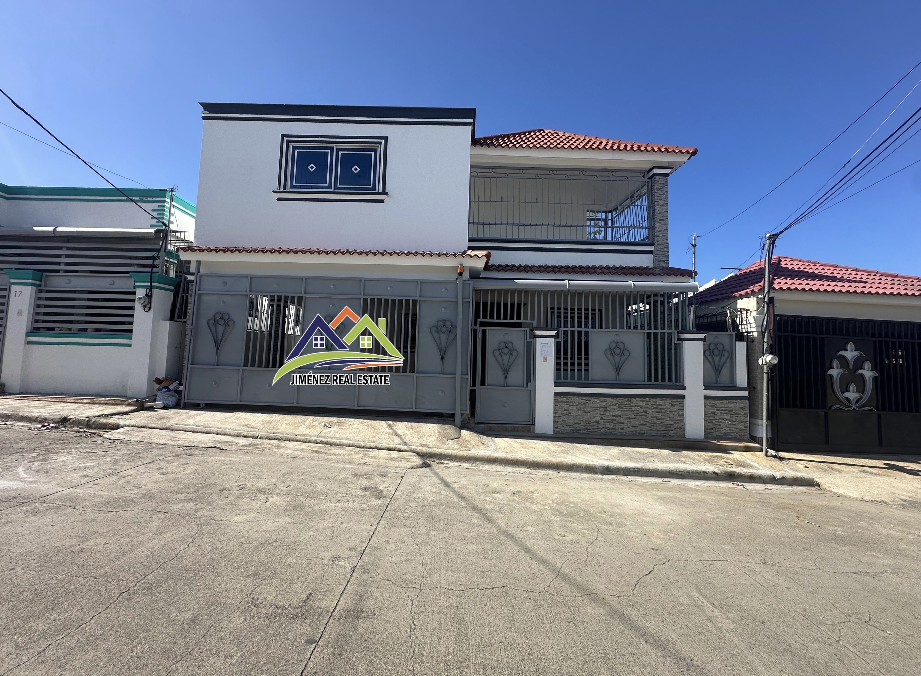 casas - CASA EN VENTA EN SANTIAGO DE LOS CABALLEROS EN OFERTA  1