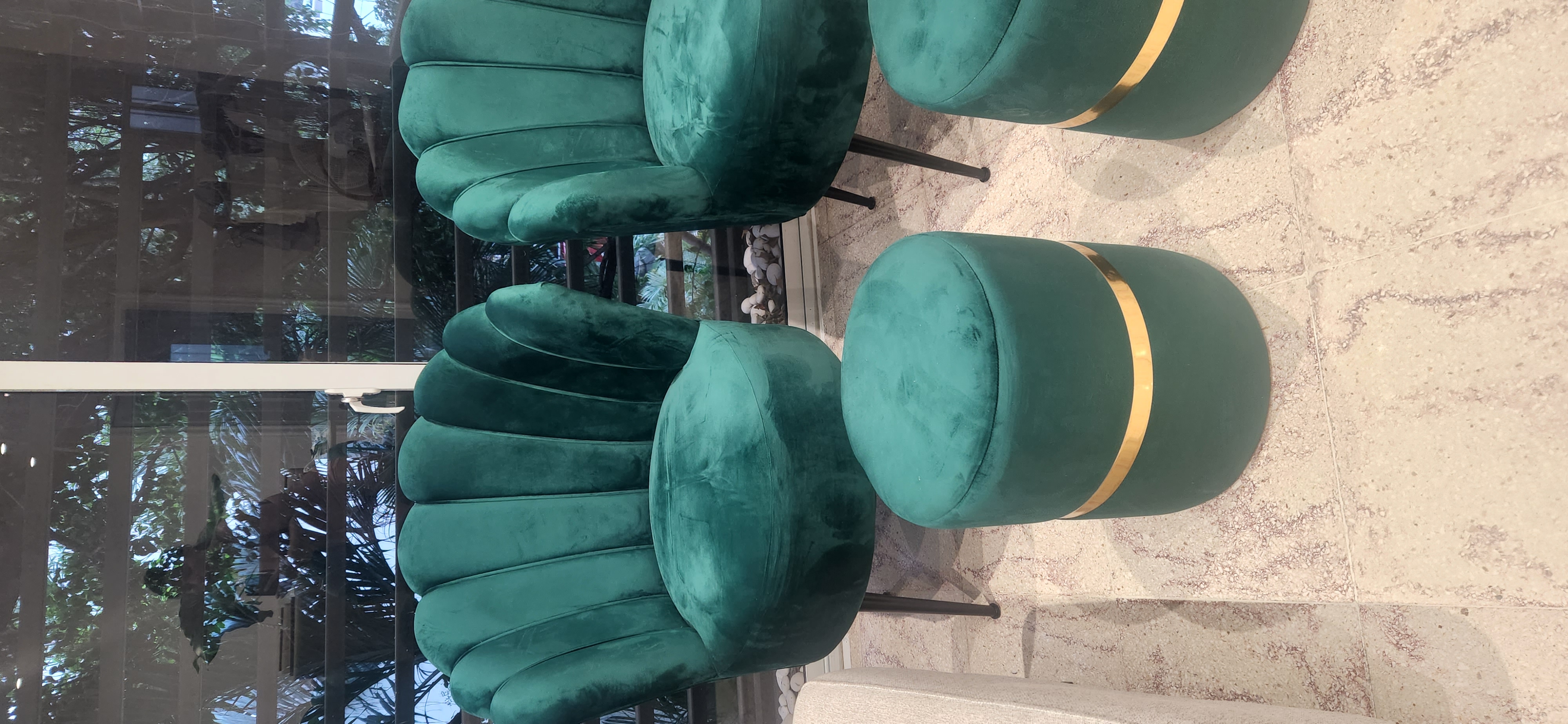 muebles y colchones - Se vende juego de recibo  1
