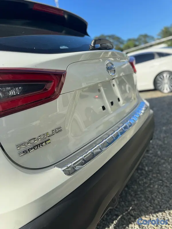 jeepetas y camionetas - NISSAN ROGUE SV 2020
 5