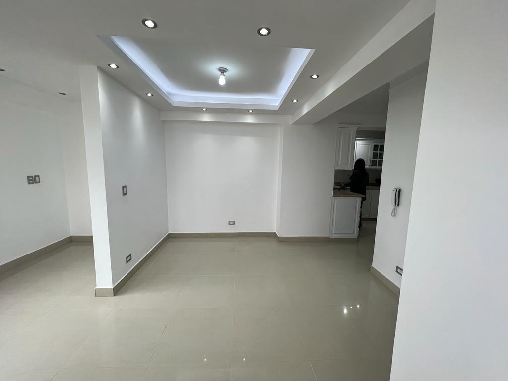 apartamentos - Apartamento en Venta, Sector  renacimiento , Santo Domingo 
 2