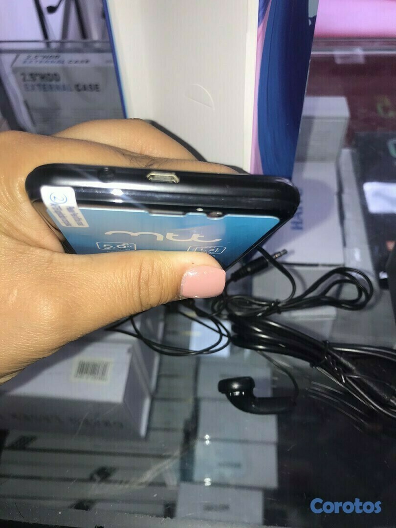 celulares y tabletas - Teléfono MTT- L570a - 32GB, admite dos sim card desbloqueado 2