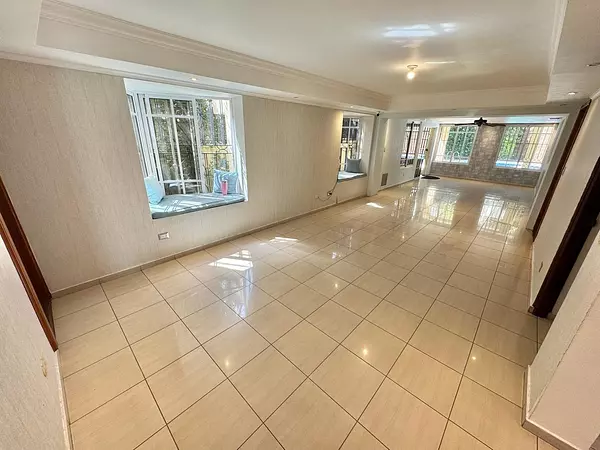 apartamentos - Alquilo casa en Urbanización Real 5