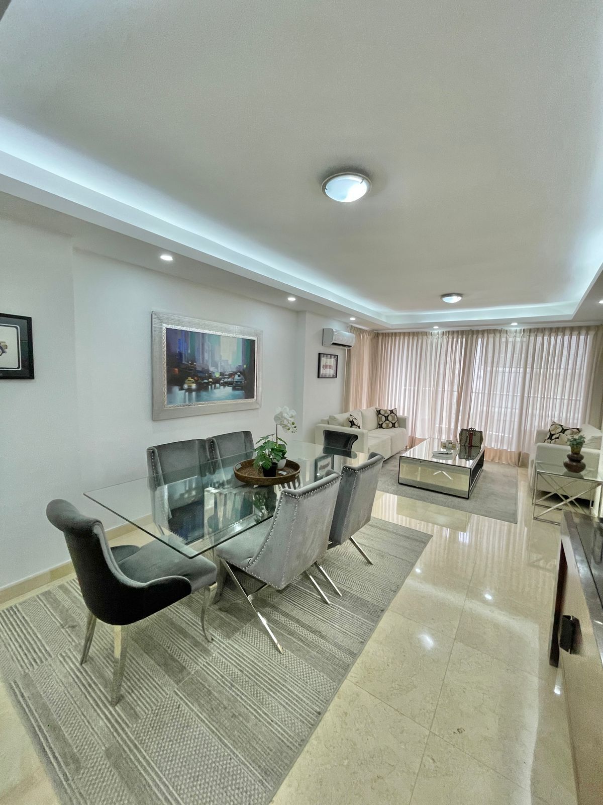 apartamentos - Exclusiva torre en📍Piantini. Piso alto, amueblado 2