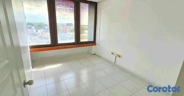 oficinas y locales comerciales - rento local para oficinas corporativa o call CENTER  9