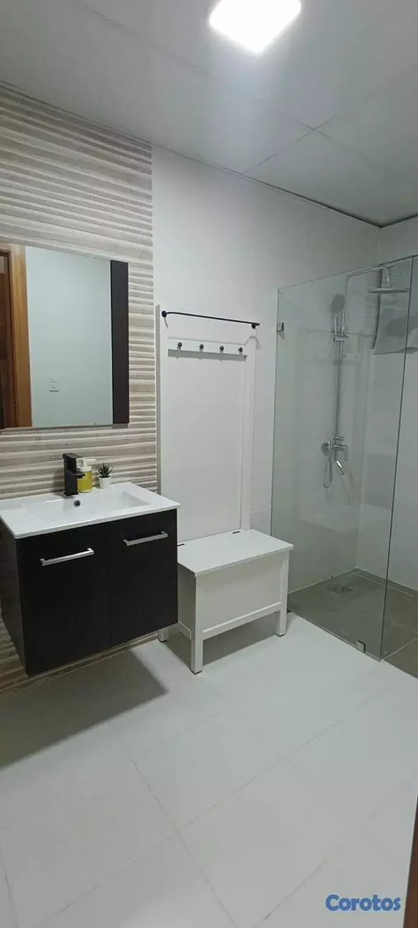 apartamentos - Renacimiento *Amueblado *Bien decorado *Amplio 8