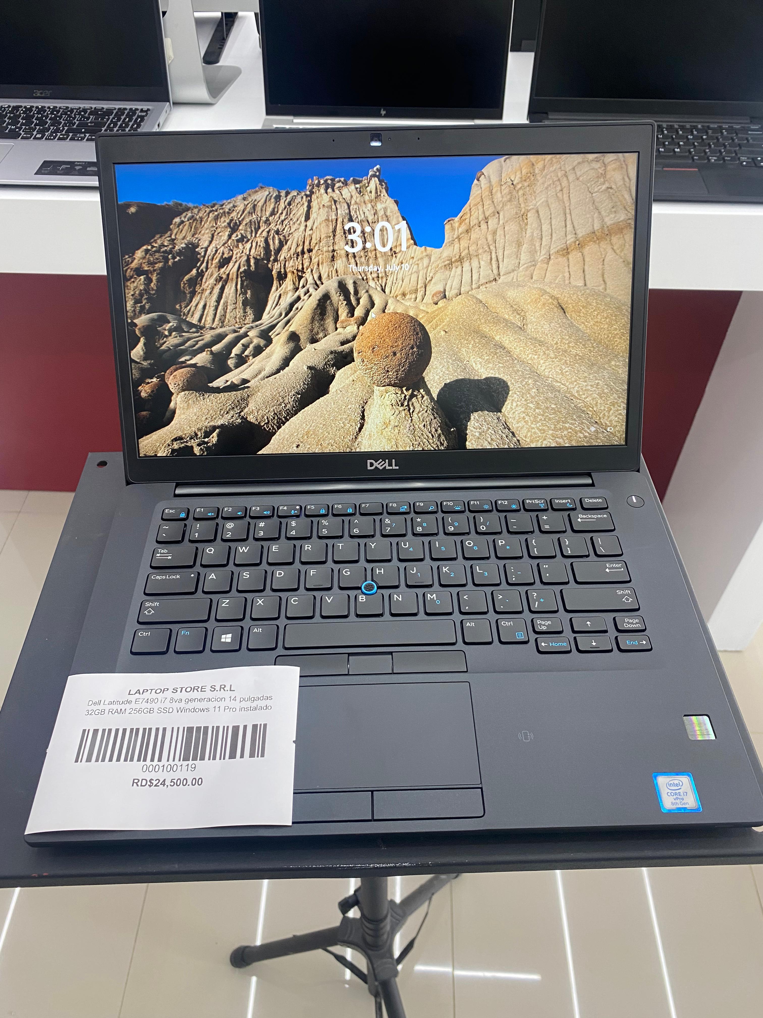 computadoras y laptops - Laptop Dell E7490 core i7 8va Gen 14 pulgadas 32GB