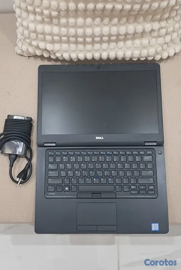 computadoras y laptops - Laptop Dell i7 2.8Ghz 16GB 256GB SSD M.2 E5480 4