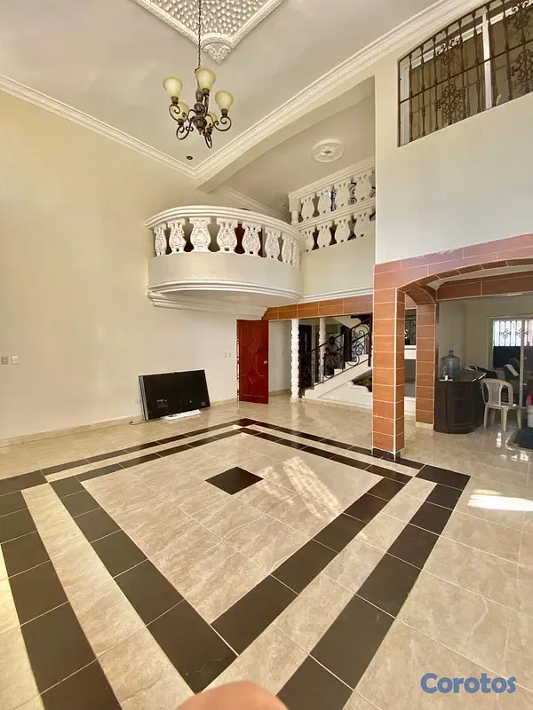 casas - CASA EN VENTA EN BELLA VISTA SUR 6
