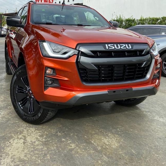 camiones y vehiculos pesados - camioneta Isuzu 2024 D-max LSE único dueño  0