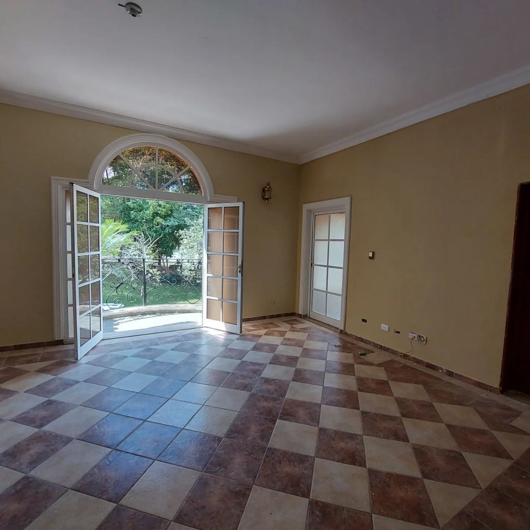 casas - Aqluilo Casa  3 niveles en de Los Ríos 
 5