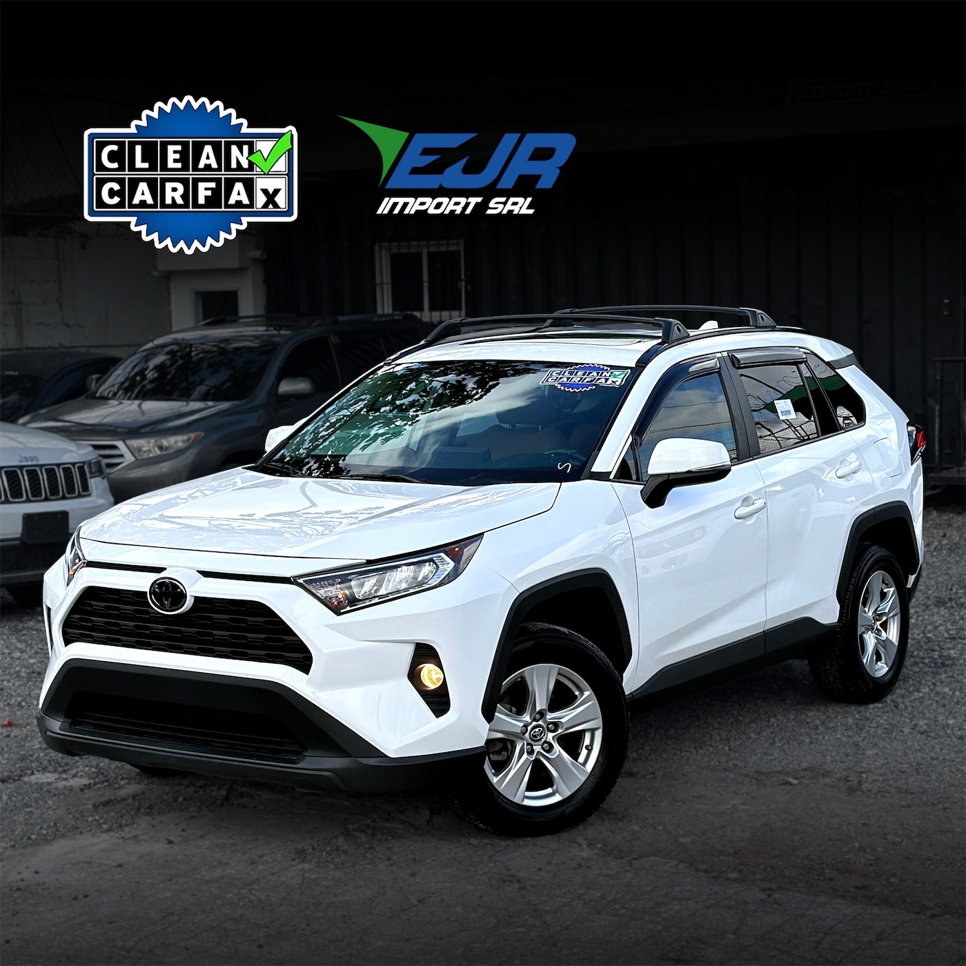 jeepetas y camionetas - TOTOTA RAV4 XLE 2020 Clean Carfax 0