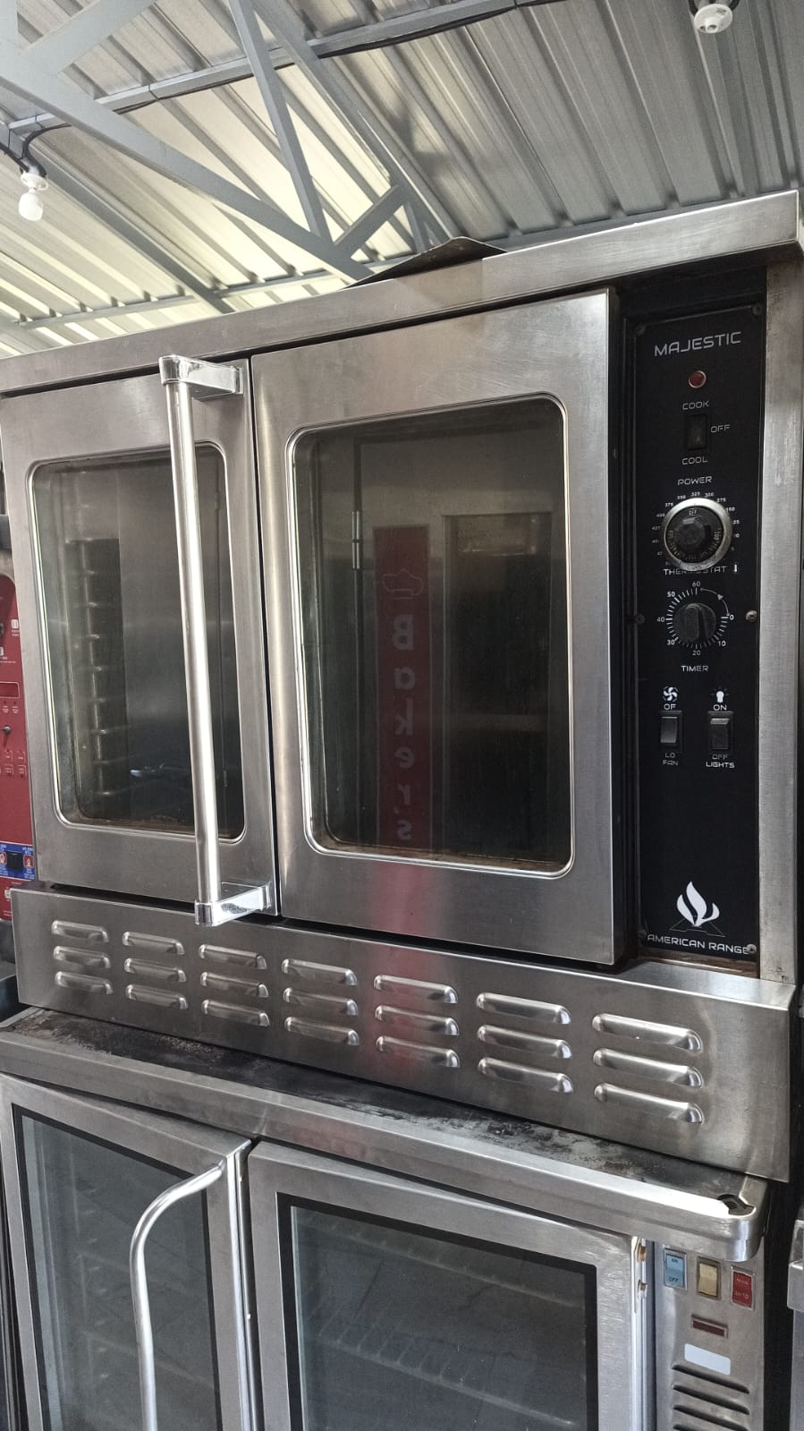 equipos profesionales - Horno de Convección Majestic