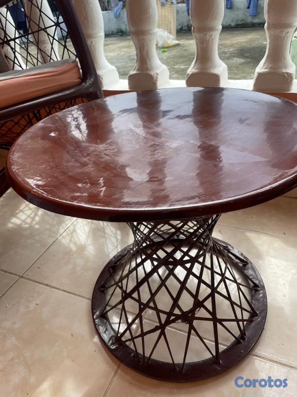 muebles y colchones - 2 MECEDORAS CON SU MESA - NEGOCIABLE
 2