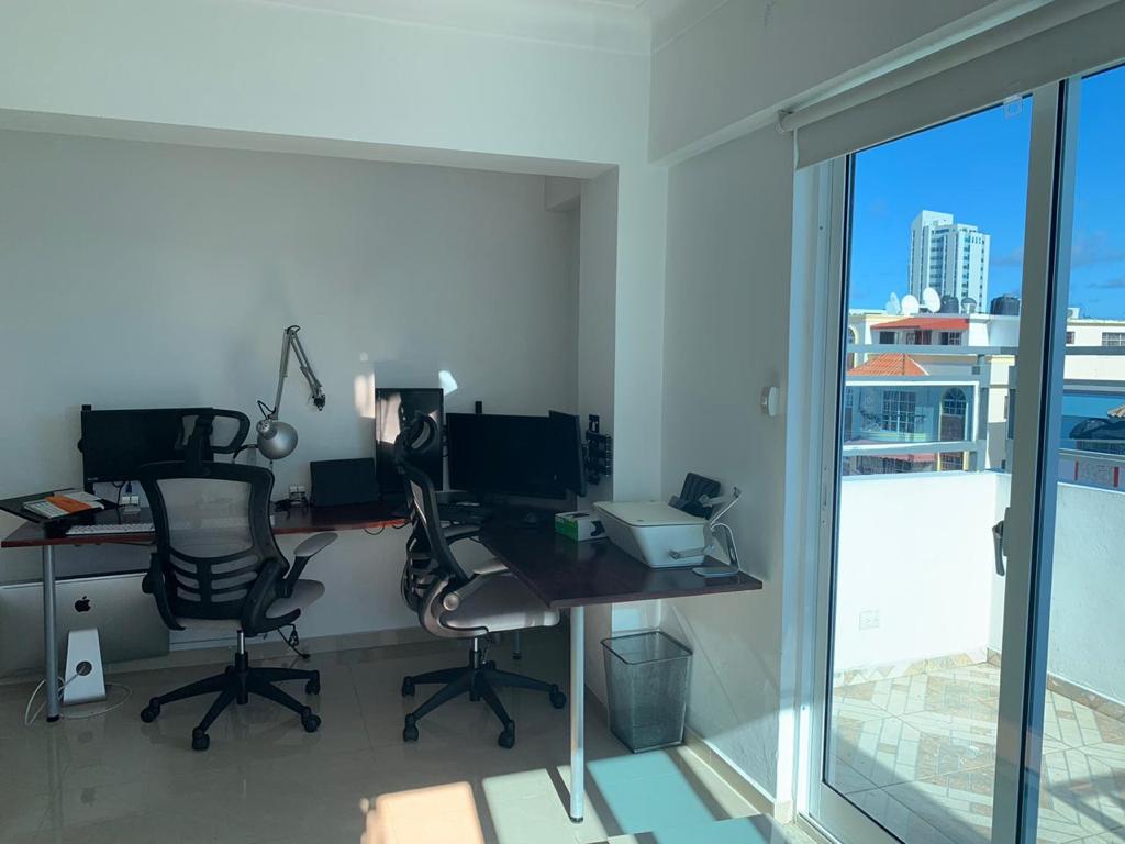 apartamentos -  En Alquiler Penthouse en el Millon  8