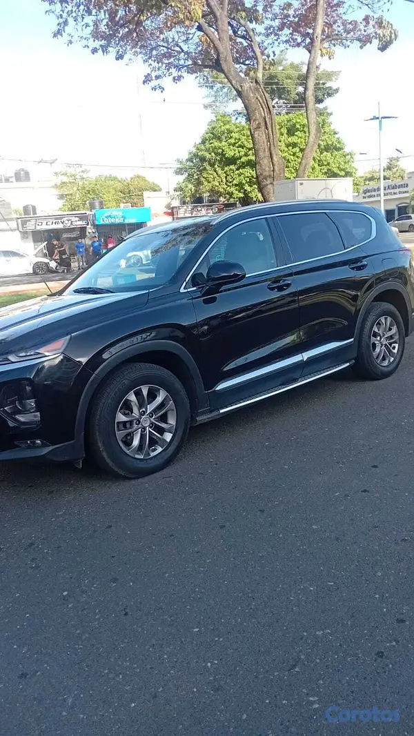 jeepetas y camionetas - Hyundai 2020 buenas condiciones 2