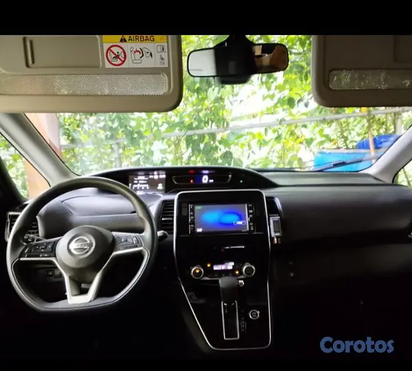 otros vehiculos - Nissan Serena 2020 como nueva 8