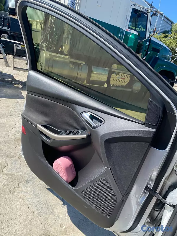 carros - Carro Ford Focus  8