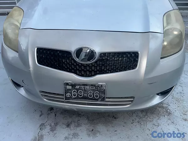 carros - Toyota Vitz 2007 4 Cilindros 4