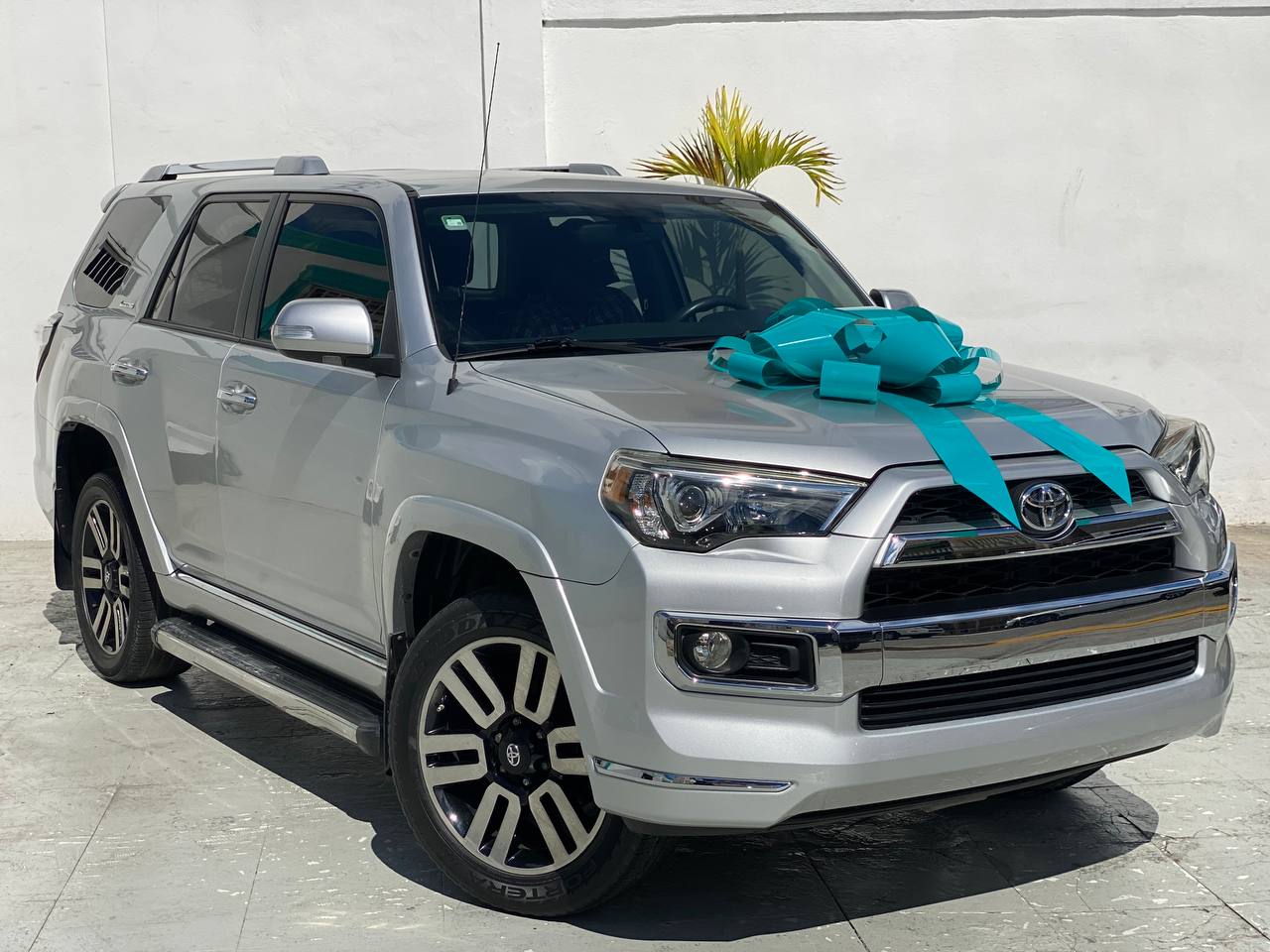 jeepetas y camionetas - TOYOTA 4RUNNER LIMITED 2013