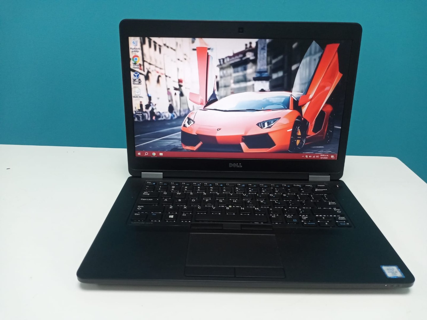 computadoras y laptops - Laptop, Dell Latitude E5470 / 6th Gen, Intel Core i5 / 8GB DDR4 / 128GB SSD
