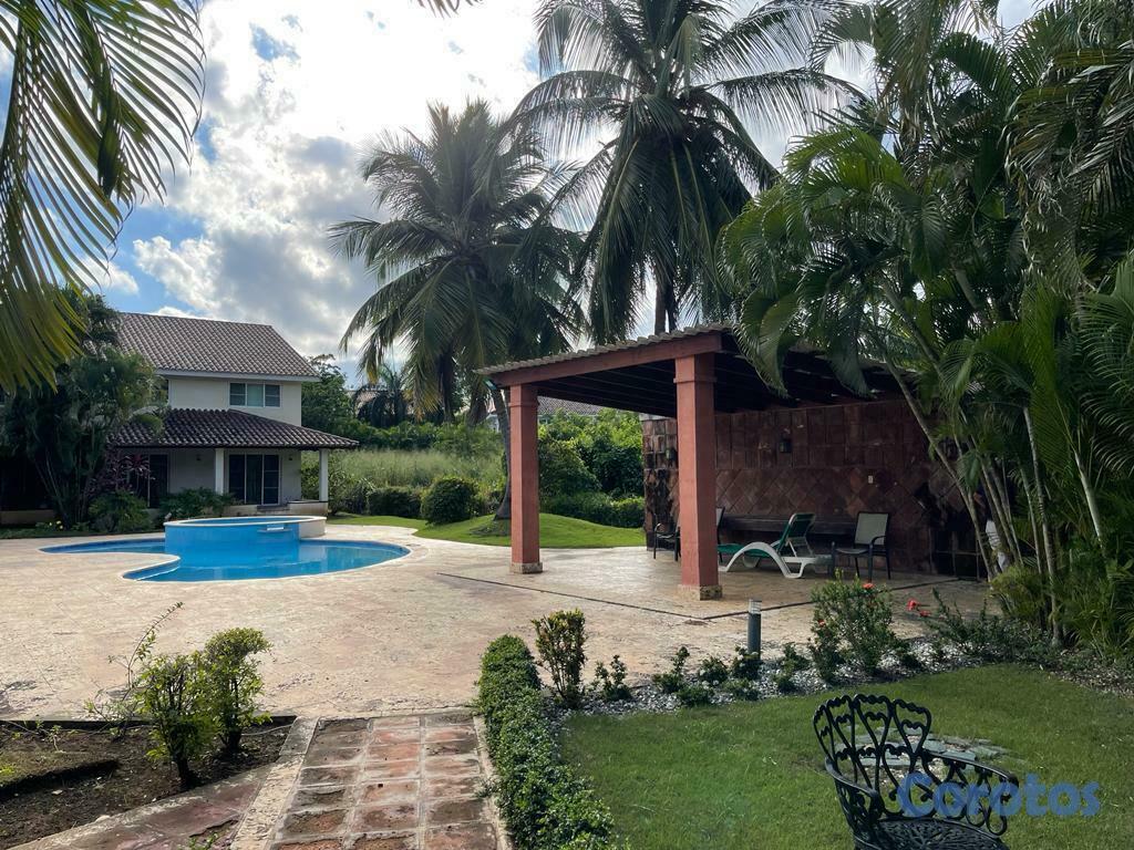casas vacacionales y villas - EN METRO COUNTRY CLUB VILLA EN VENTA Y ALQUILER, JUAN DOLIO. 3