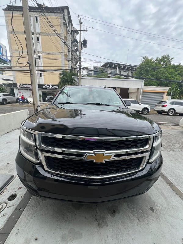 jeepetas y camionetas - Chevolet tahoe ltz 2017 1