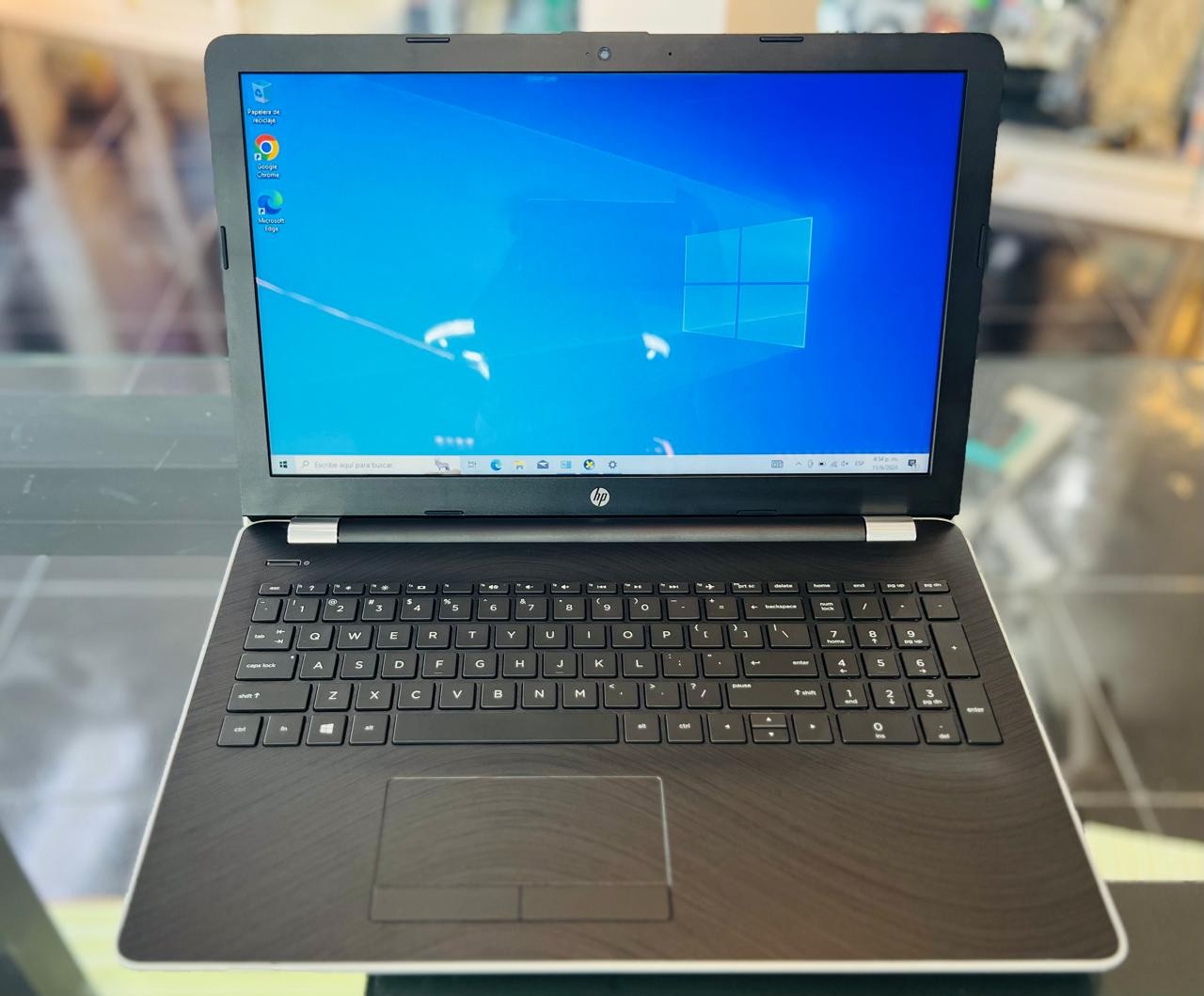 accesorios para electronica - Laptop hp 15-bs062st core i3 7ma 6GB Ram 1tB GB HDD 3