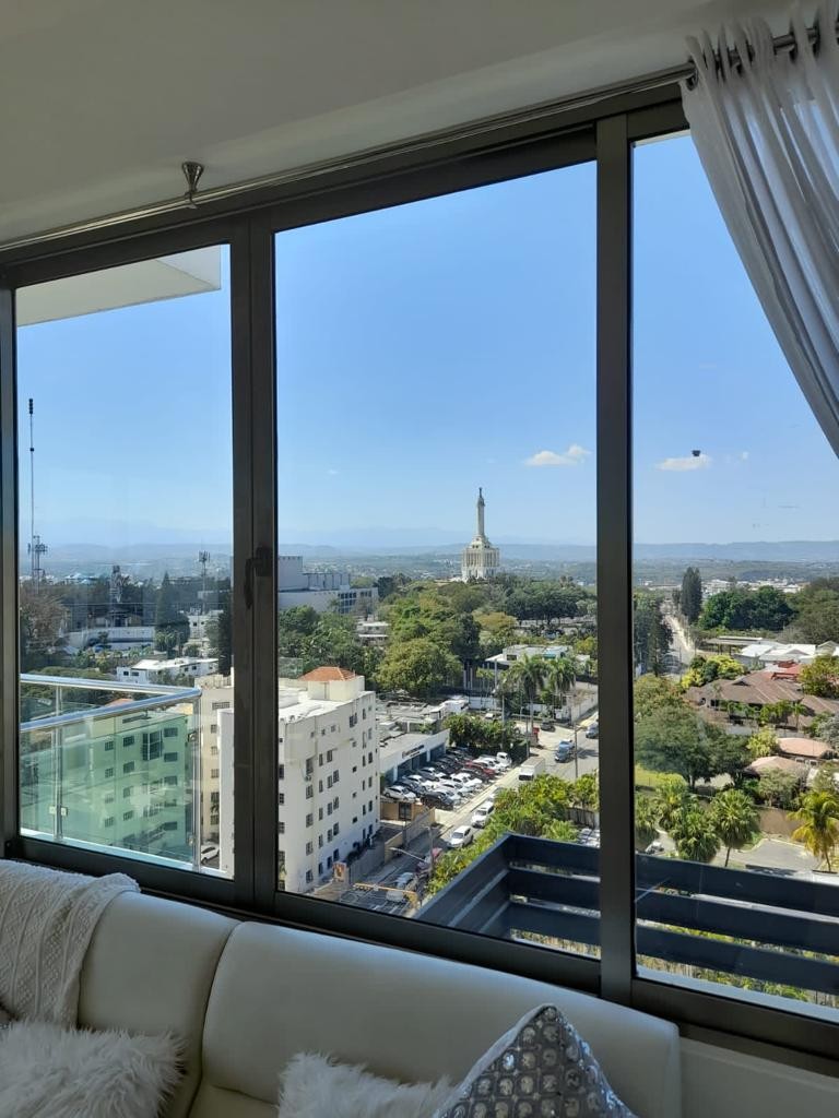 apartamentos - 10mo Piso Amueblado en Alquiler con Vista al Monumento 0