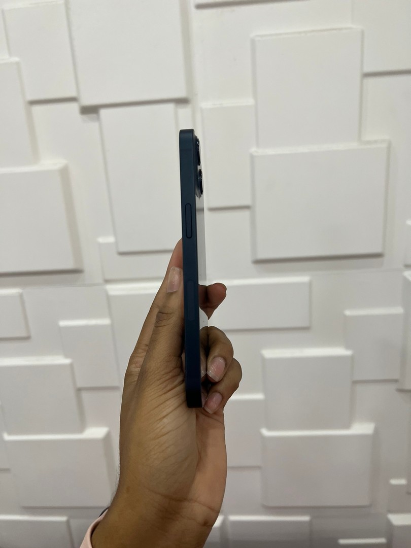 celulares y tabletas - iPhone 13 de 128gb Factory  4