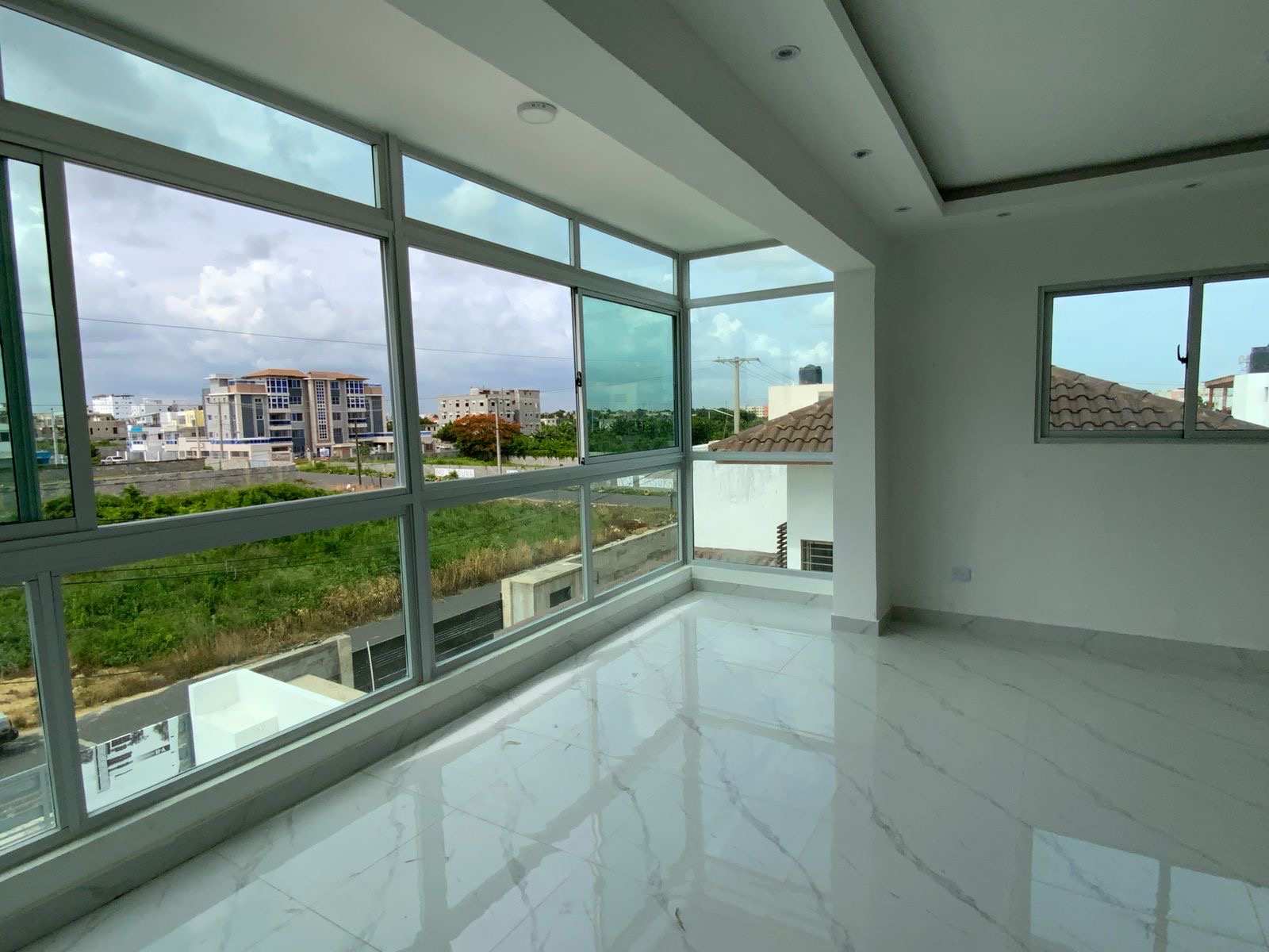 apartamentos -  Apartamento entrada oriental 7