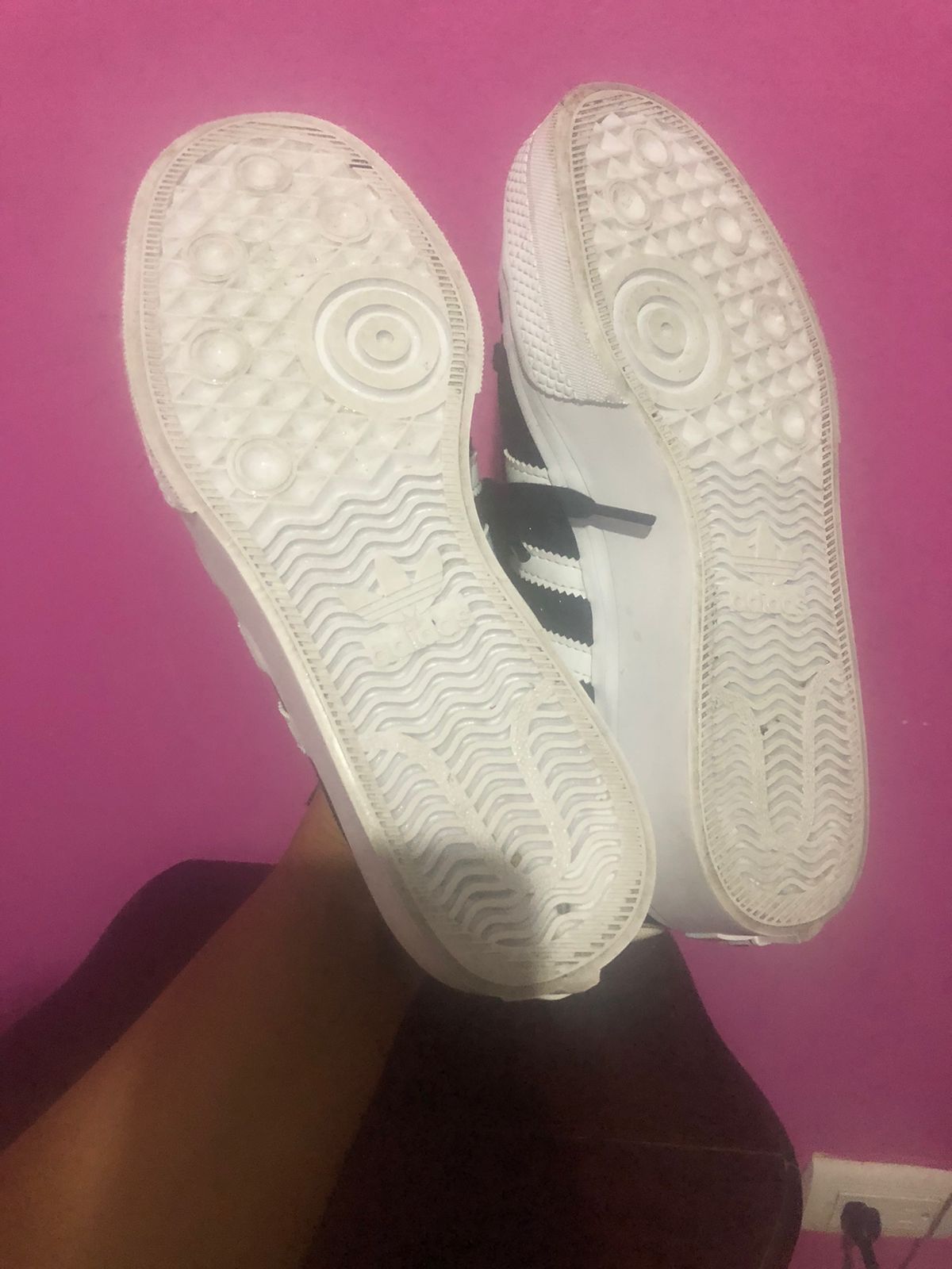 zapatos para mujer - Vendo tenis Adidas Nizza size 7 RD$2500 1