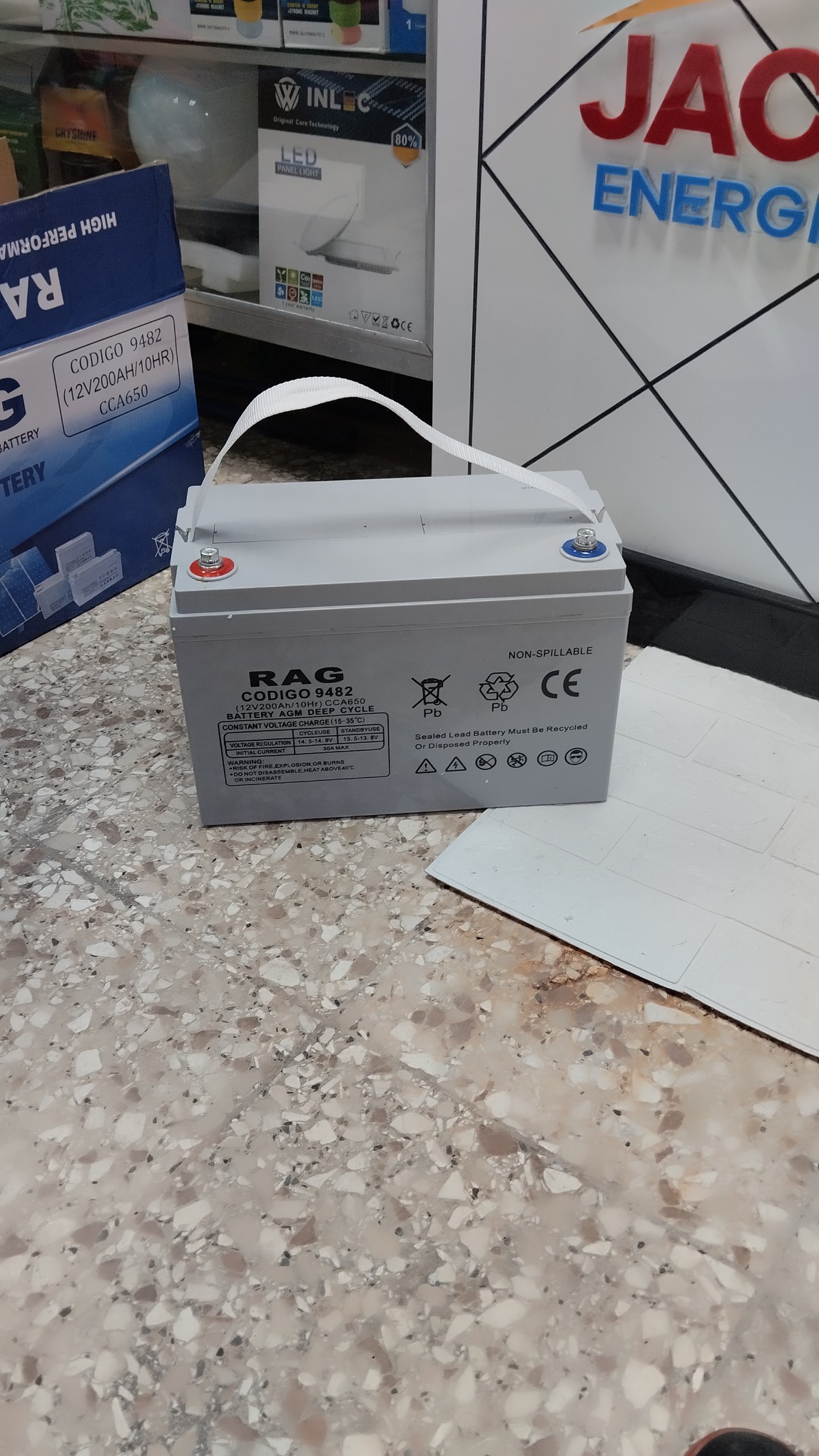 otros electronicos - Baterías de gel de 12volt y 200amp en oferta 0